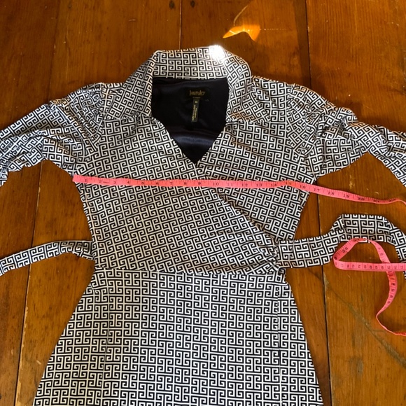 Laundry by Shelly Segal Wrap dress size XS - Picture 8 of 11